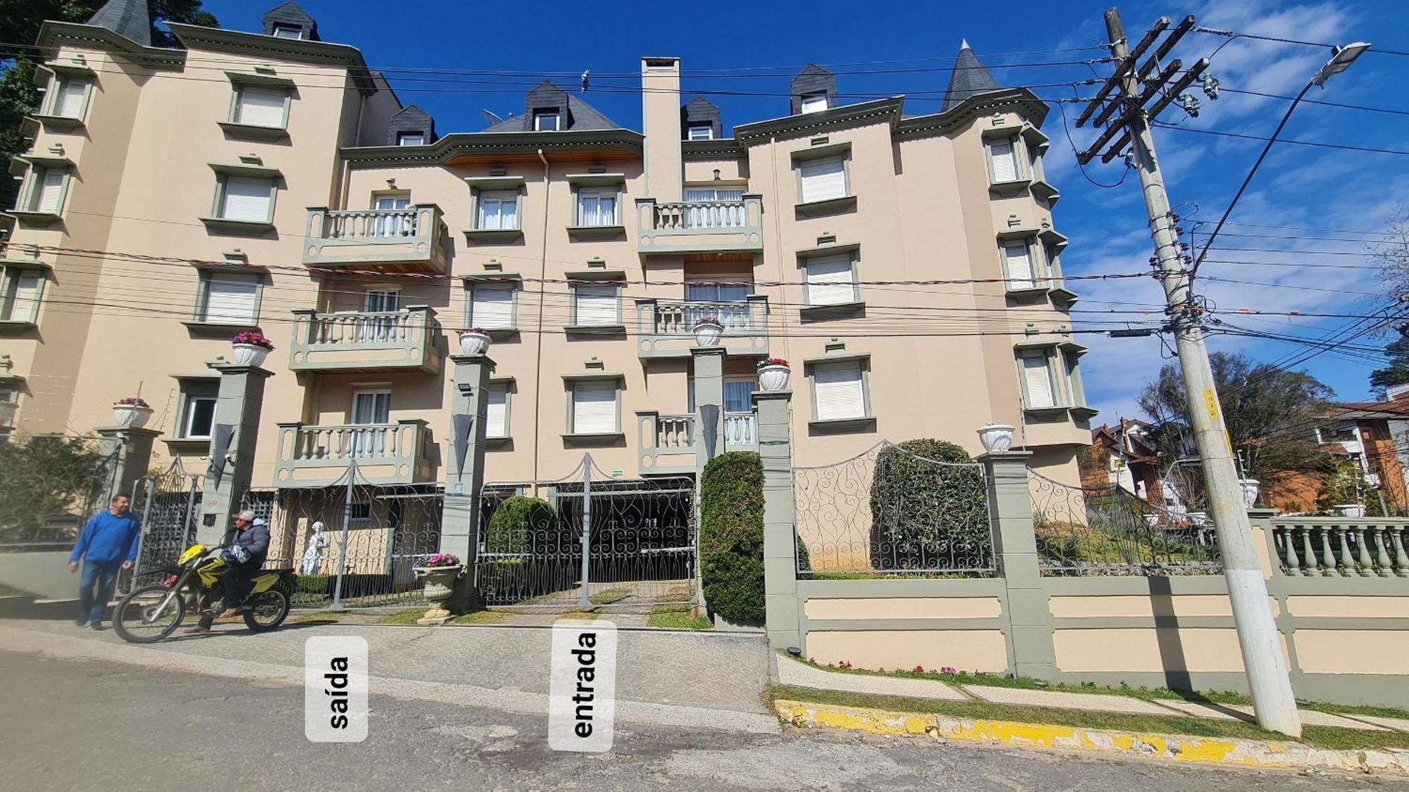 Com 3 Quartos No Capivari Apartamento