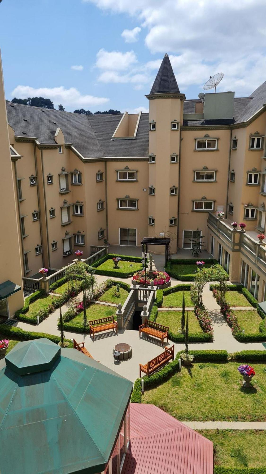 Com 3 Quartos No Capivari Apartamento